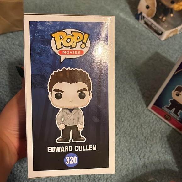 Edward Cullen Funko Pop - Picture 5 of 6